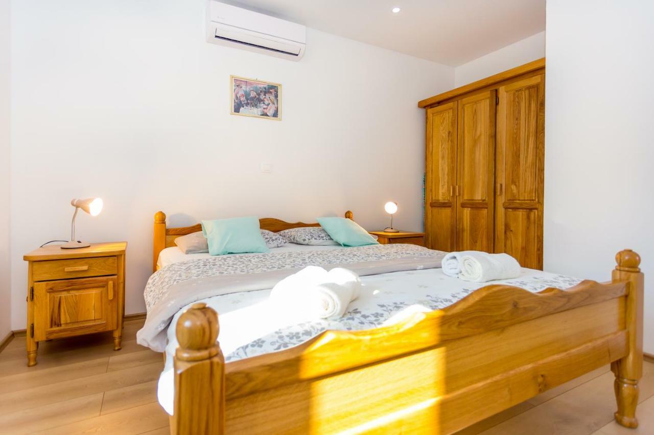 Apartmani Rebac Gata Exteriér fotografie