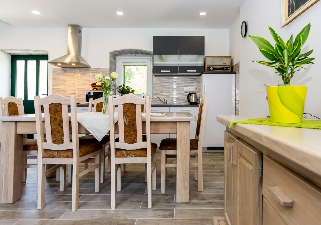 Apartmani Rebac Gata Exteriér fotografie